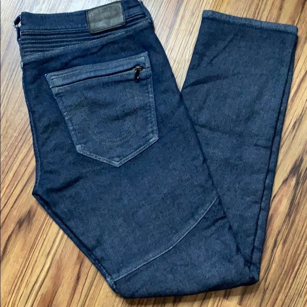 True Religion “Rocco” Relaxed Skinny Men (34)